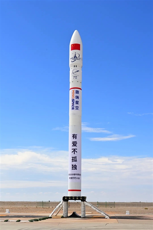 乐鱼官网app-包含格尔木巨人豪取两连胜，稳健前行晋级的词条