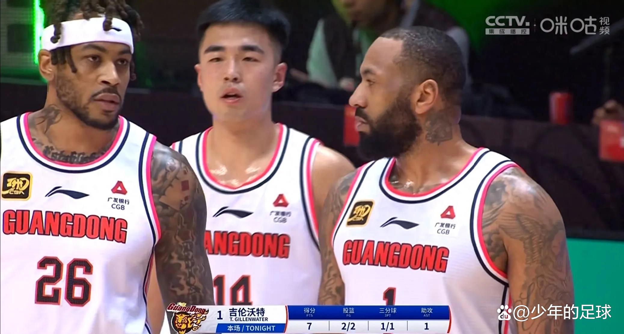 江苏男篮追平比分，奋起争胜