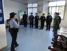 包含马赛防线铁桶般坚固，守住胜局的词条